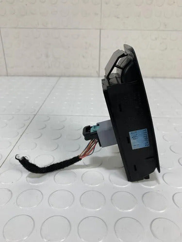 Boton Elevador Delantero Izquierdo Volkswagen Passat 2012-20