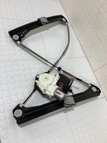 Elevador Motor Delantero Derecho Volkswagen Passat 2012-2015