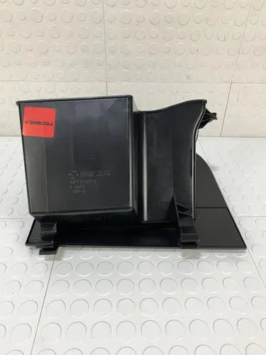 Guantera Para Mazda 2 2012-2014