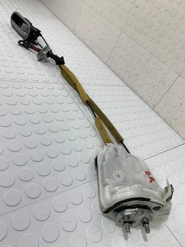 Chapa Manija Delantera Derecha Para Mazda 2 2012-2014