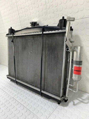 Radiador Y Condensador Para Mazda 2 2012-2014