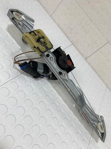 Elevador Motor Delantero Izquierdo Fiat Mobi 2017-2024