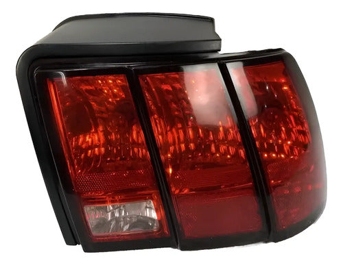 Calavera Derecha Ford Mustang Gt 1999-2004