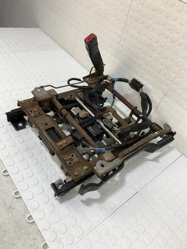Elevador Asiento Izquierdo Ford Mustang Gt 1999-2004