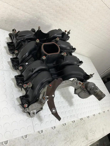 Múltiple De Admisión Ford Mustang Gt 1999-2004