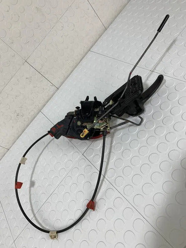 Chapa Manija Puerta Izquierda Ford Mustang Gt 1999-2004