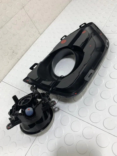 Moldura Faro De Niebla Derecho Jmc Vigus 2020-2024 1.8 Negro
