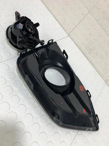Moldura Faro De Niebla Derecho Jmc Vigus 2020-2024 1.8 Negro