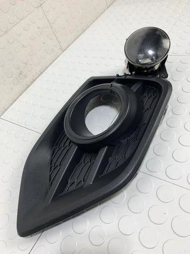 Moldura Faro De Niebla Derecho Jmc Vigus 2020-2024 1.8 Negro