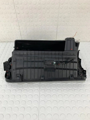 Guantera Kia Forte 2017-2018 2.0