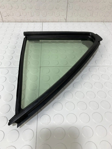 Cristal Aleta Trasero Derecho Toyota Yaris Sedan 2007-2016