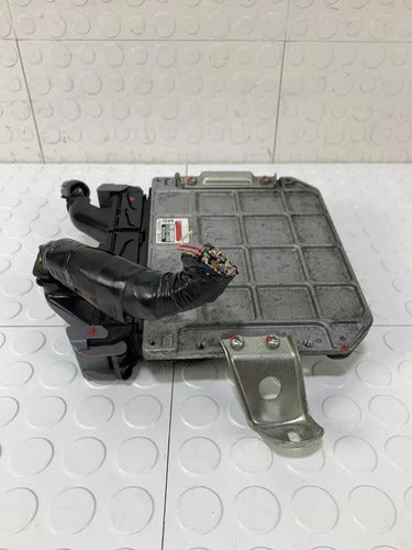 Computadora Motor Ecu Toyota Yaris Sedan 2007-2016