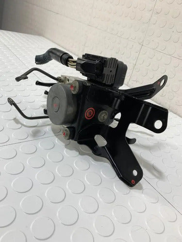 Módulo Abs Toyota Yaris Sedan 2007-2016 Negro