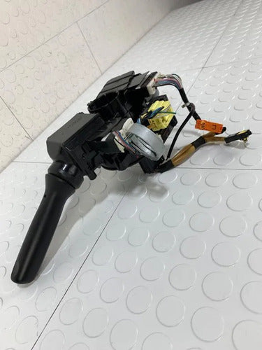 Palanca Luces Y Limpiabrisas Toyota Yaris Sedan 2007-2016