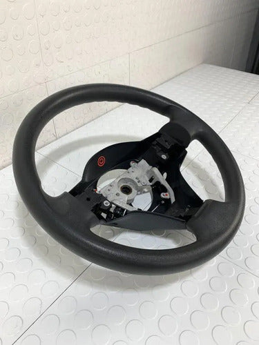 Volante Impecable Toyota Yaris Sedan 2007-2016 Negro