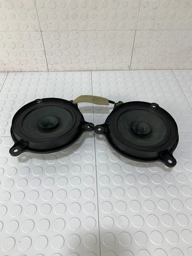 Bocinas Puertas Par Toyota Yaris-r 2016-2020 Negro