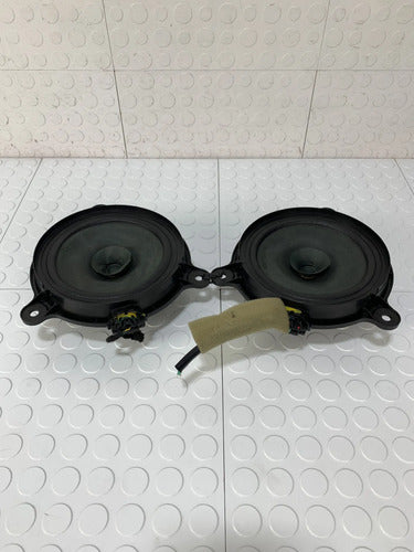 Bocinas Puertas Par Toyota Yaris-r 2016-2020 Negro