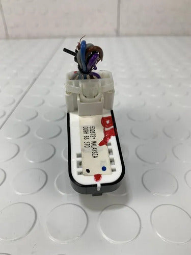 Boton Elevador Delantero Derecho Toyota Yaris-r 2016-2020