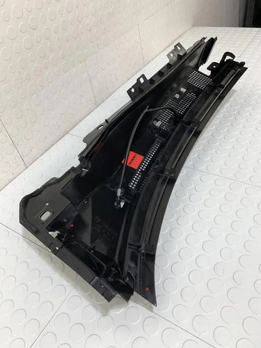 Tolva Moldura Parabrisas Derecha Toyota Yaris-r 2016-2020