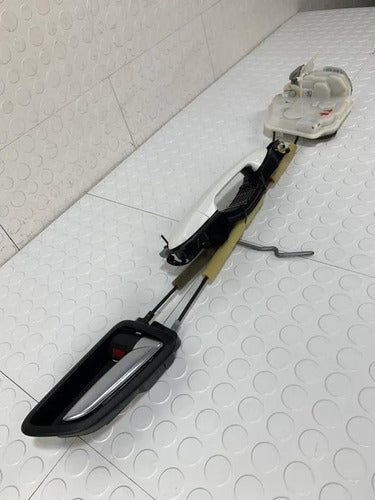 Chapa Trasera Derecha Manijas Toyota Yaris-r 2016-2020
