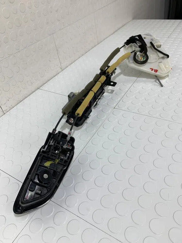 Chapa Delantera Izquierda Manijas Toyota Yaris-r 2016-2020
