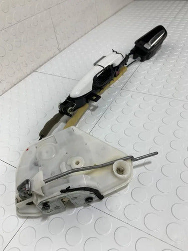 Chapa Delantera Izquierda Manijas Toyota Yaris-r 2016-2020