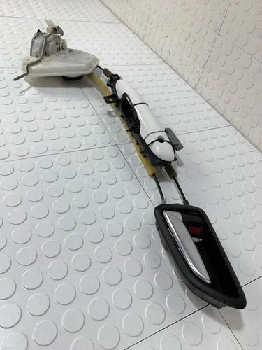 Chapa Delantera Izquierda Manijas Toyota Yaris-r 2016-2020