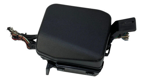 Caja De Fusibles Motor Toyota Yaris-r 2016-2020