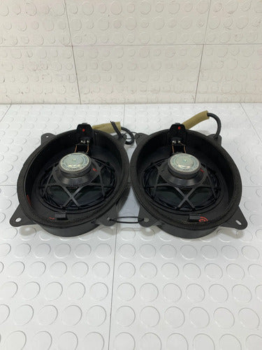 Bocinas Delanteras Par Subaru Forester 2014-2018 2.5 Negro
