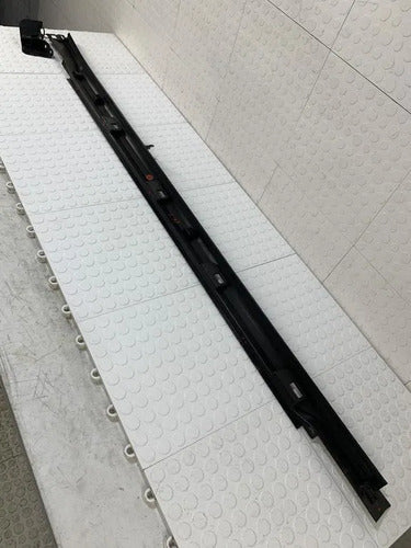 Moldura Estribo Izquierda Subaru Forester 2014-2018 2.5 Negro