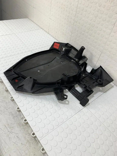 Tolva Inferior Trasera Derecha Subaru Forester 2014-2018 2.5