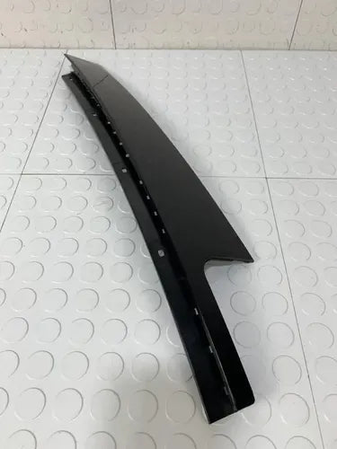 Moldura Poste Exterior Trasera Derecha Bmw F30 2013 328ia Negro