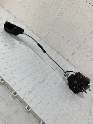 Chapa Cerradura Derecha Ram 700 2021-2025 2p