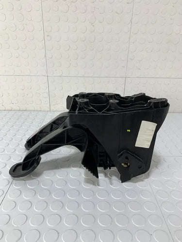 Pedales Clutch Freno Ram 700 2021-2025 2p