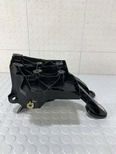 Pedales Clutch Freno Ram 700 2021-2025 2p