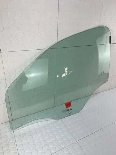 Cristal Puerta Izquierda Ram 700 2021-2025 2p
