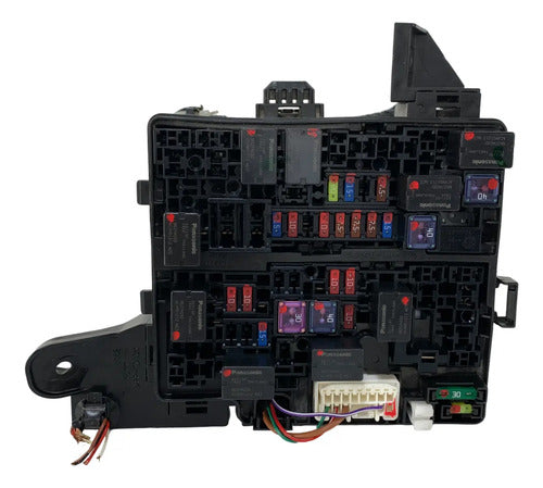 Cajas Fusibles Motor Dodge Attitude 2023 Std