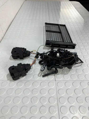 Actuadores De A/c Kit Mercedes Benz Glc 2021 X253