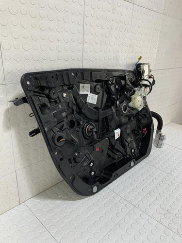 Elevador Motor Delantero Izquierdo Mercedes Benz Glc 2021