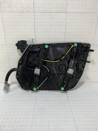 Elevador Motor Delantero Izquierdo Mercedes Benz Glc 2021