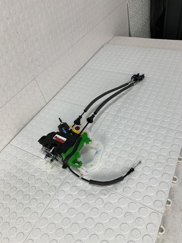 Chapa Cerradura Delantera Derecha Kia Sorento 2016-2020