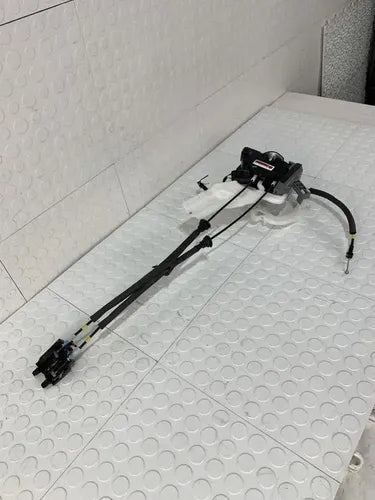 Chapa Cerradura Trasera Izquierda Kia Sorento 2016-2020