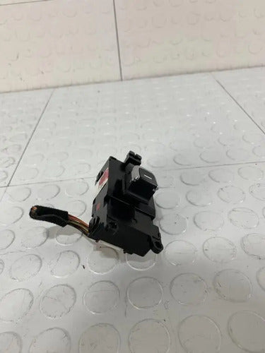 Interruptor Elevador Trasero Derecho Kia Sorento 2016-2020