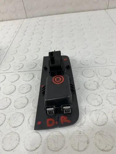 Switch Elevador Delantero Derecho Fiat Palio Sporting 2017