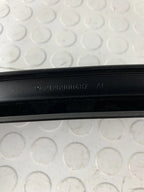 Moldura Poste Trasero Der Mercedes Benz E200 W212 2013-2016 Negro