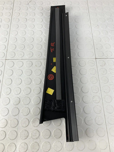 Moldura Poste Trasero Der Mercedes Benz E200 W212 2013-2016 Negro