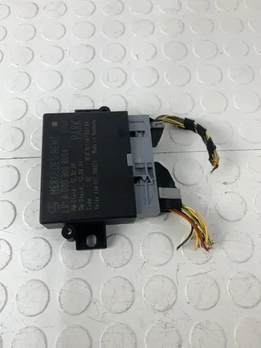 Módulo Estacionamiento Mercedes Benz E200 W212 2013-2016 Negro
