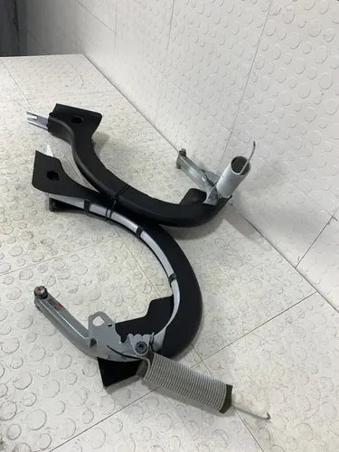 Visagras De Cajuela Mercedes Benz E200 W212 2013-2016