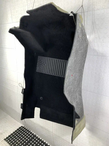 Tapete Delantero Izquierdo Mercedes Benz E200 W212 13-16 Negro