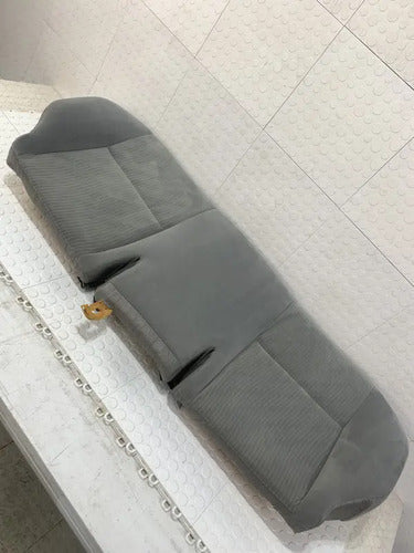 Cubre Asiento Sentadera Trasero Toyota Corolla 2009-2013 1.8 Negro